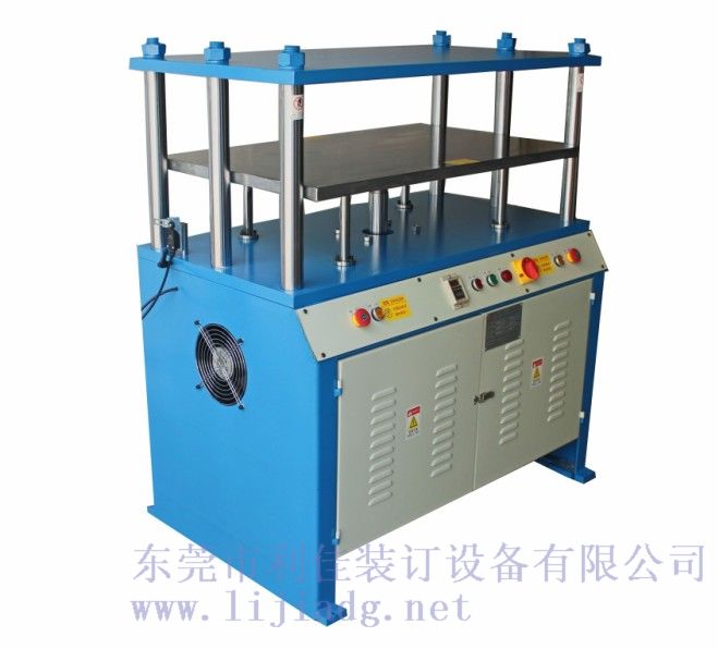 LJ206L�Ӵ����͉���ƽ�C(j��)